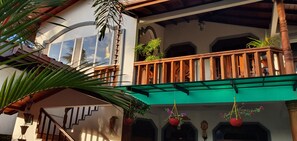 Exterior detail - Villa DK Delight - Comfortable & Peaceful villa - 5 min from the beach! (Galle)