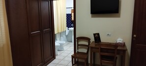 Unclassified image, 3 of 45, button - Hotel Colosseo Colleferro (Colleferro)