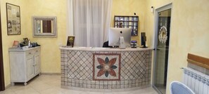 Reception - Hotel Colosseo Colleferro (Colleferro)