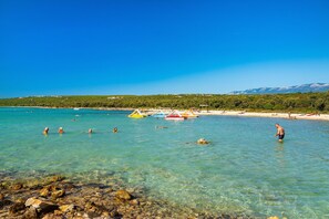 Beach - Room in Guest Room - Private Room Near Center 6 (Novalja)