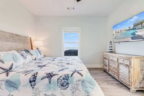 4 bedrooms, iron/ironing board, free WiFi, bed sheets