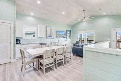 131 Seven Palms, Casa Grande