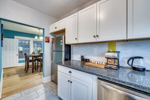 House (3 Bedrooms) | Interior - Family-friendly Davenport Home w/ Fire Pit! (Davenport)