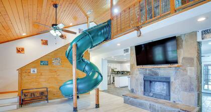 Near Lake Fork: Home w/ Fire Pit in Yantis!