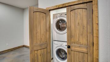 Rumah (3 Bedrooms) | Interior