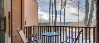 Bellaire Vacation Rental - Ski Shuttle Access!