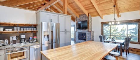 Talo (4 Bedrooms) | Sisätilat