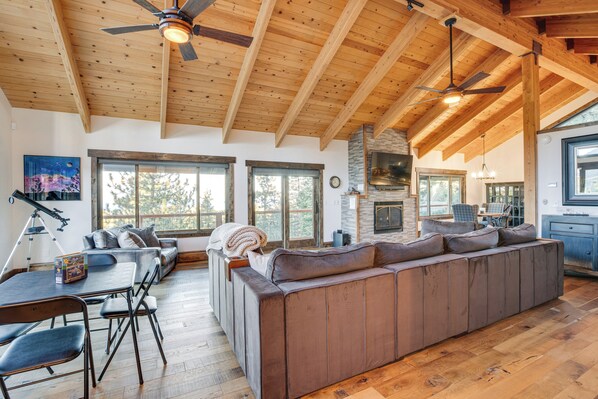 House (4 Bedrooms) | Interior