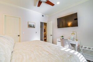 Apartment (1 Bedroom) | Interior