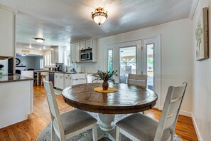 House (3 Bedrooms) | Interior - 4 Mi to Olde Town Arvada! Dog-friendly Home, Yard (Arvada)