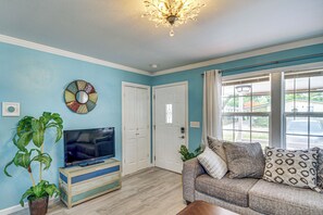 House (3 Bedrooms) | Interior - Gulfport Vacation Rental w/ Patio & Game Room! (Gulfport)