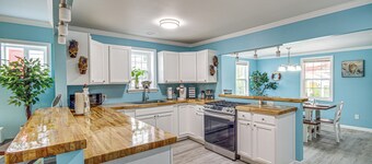 Gulfport Vacation Rental w/ Patio & Game Room!