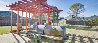 Spacious Family-friendly Home in Denham Springs!