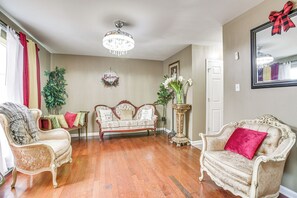 Interior - Spacious Family-friendly Home in Denham Springs! (Denham Springs)