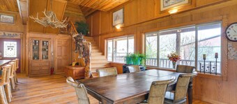Salmon Vacation Rental w/ Mountain Views!