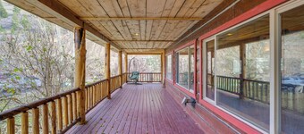 Salmon Vacation Rental w/ Mountain Views!