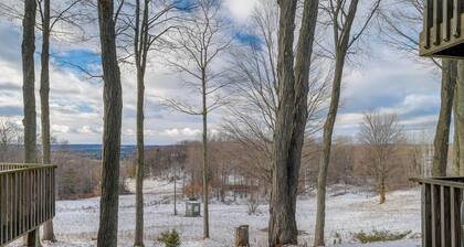 Bellaire Condo - Walk to Shanty Creek Resort!