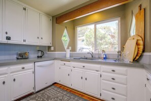 Cottage (3 Bedrooms) | Interior