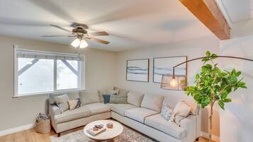 Cottage (3 Bedrooms) | Interior