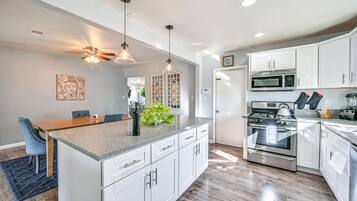 Casa (2 Bedrooms) | Interior