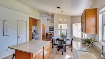 Maison (3 Bedrooms) | Intérieur