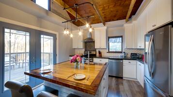 Lò vi sóng, lò nướng, bếp nấu, máy rửa bát