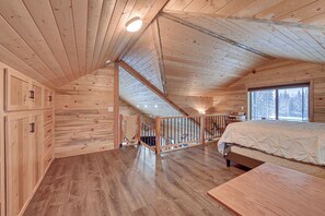 House (1 Bedroom) | Interior