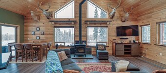 Custom Kasilof Cabin on 40 Private Acres