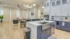 Nhà (3 Bedrooms) | Nội thất