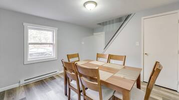 Apartment (1 Bedroom) | Interior