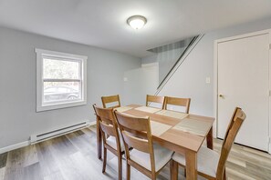 Apartment (1 Bedroom) | Interior