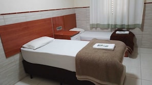 Superior Twin Room, 2 Twin Beds | Minibar, in-room safe, desk, free WiFi