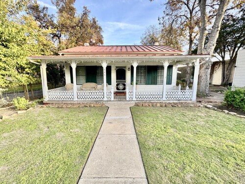 Gerlich Haus | Front of House| Downtown| Historical | Monthly Available