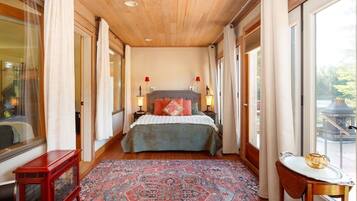 1 dormitorio, tabla de planchar con plancha, wifi y ropa de cama