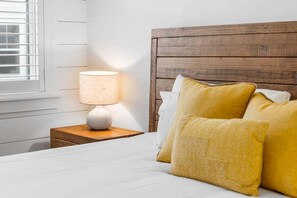 5 makuuhuonetta, silitysrauta/-lauta, ilmainen Wi-Fi, vuodevaatteet