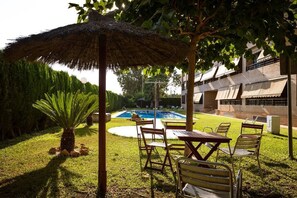 Outdoor dining - Longbeach Smart Muchavista (El Campello)