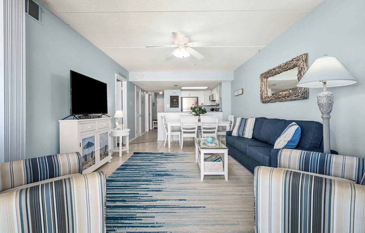 Beachfront Building, Amazing Views, Indoor And Outdoor Pools! - Ocean City, MD