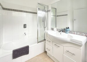 Towels - Christensen - Pet Friendly home at the base of Mt Buller (Sawmill Settlement)