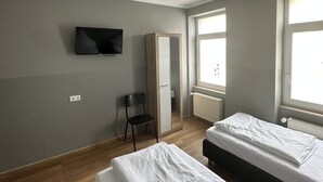 Unclassified image, 4 of 13, button - Hotel Fly'In (Offenbach am Main)