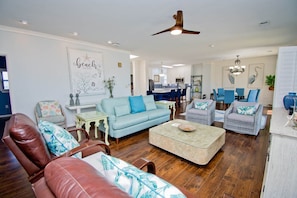 TV, DVD player, table tennis - Summer Winds B-601, Oceanfront Condo in Indian Beach, NC! (Indian Beach)