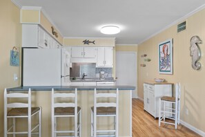 Fridge, microwave, oven, coffee/tea maker