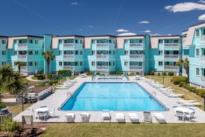 Pool - SeaSpray 225, Oceanview Condo in Atlantic Beach, NC! (Atlantic Beach)