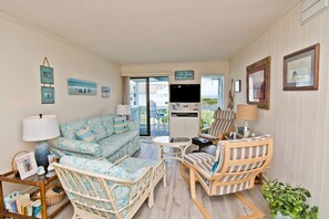 Televisión y reproductor de DVD 