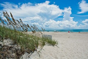 Beach - SeaSpray 250, Oceanview Condo in Atlantic Beach, NC! (Atlantic Beach)