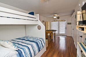 4 bedrooms, WiFi