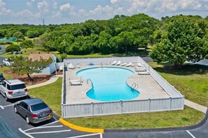 Pool - Sound Of The Sea East 121, Oceanfront Condo in Emerald Isle, NC! (Emerald Isle)