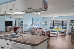 Interior - Summer Winds B-133, Oceanfront Condo in Indian Beach, NC! (Indian Beach)