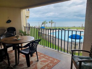 Outdoor dining - Summer Winds 227, Oceanfront Condo in Indian Beach, NC! (Indian Beach)