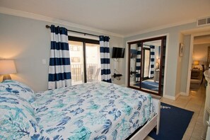 2 bedrooms, iron/ironing board, WiFi