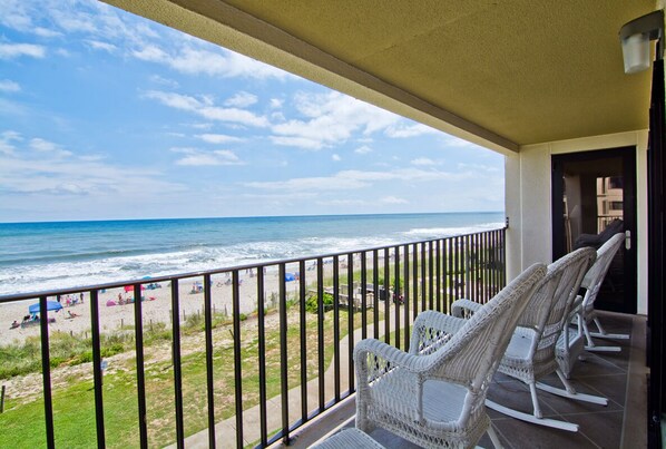 Property grounds - Summer Winds B-332, Oceanfront Condo in Indian Beach, NC! (Indian Beach)
